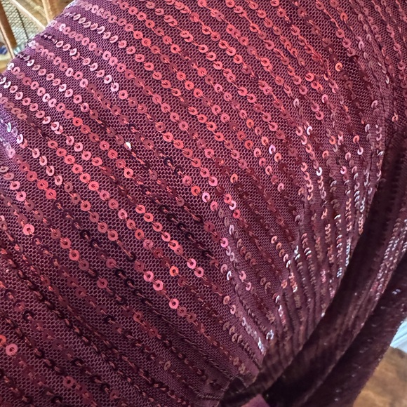 Ivy City Burgundy Sequin Dress Cocktail Holiday Party Formal - Picture 3 of 7
